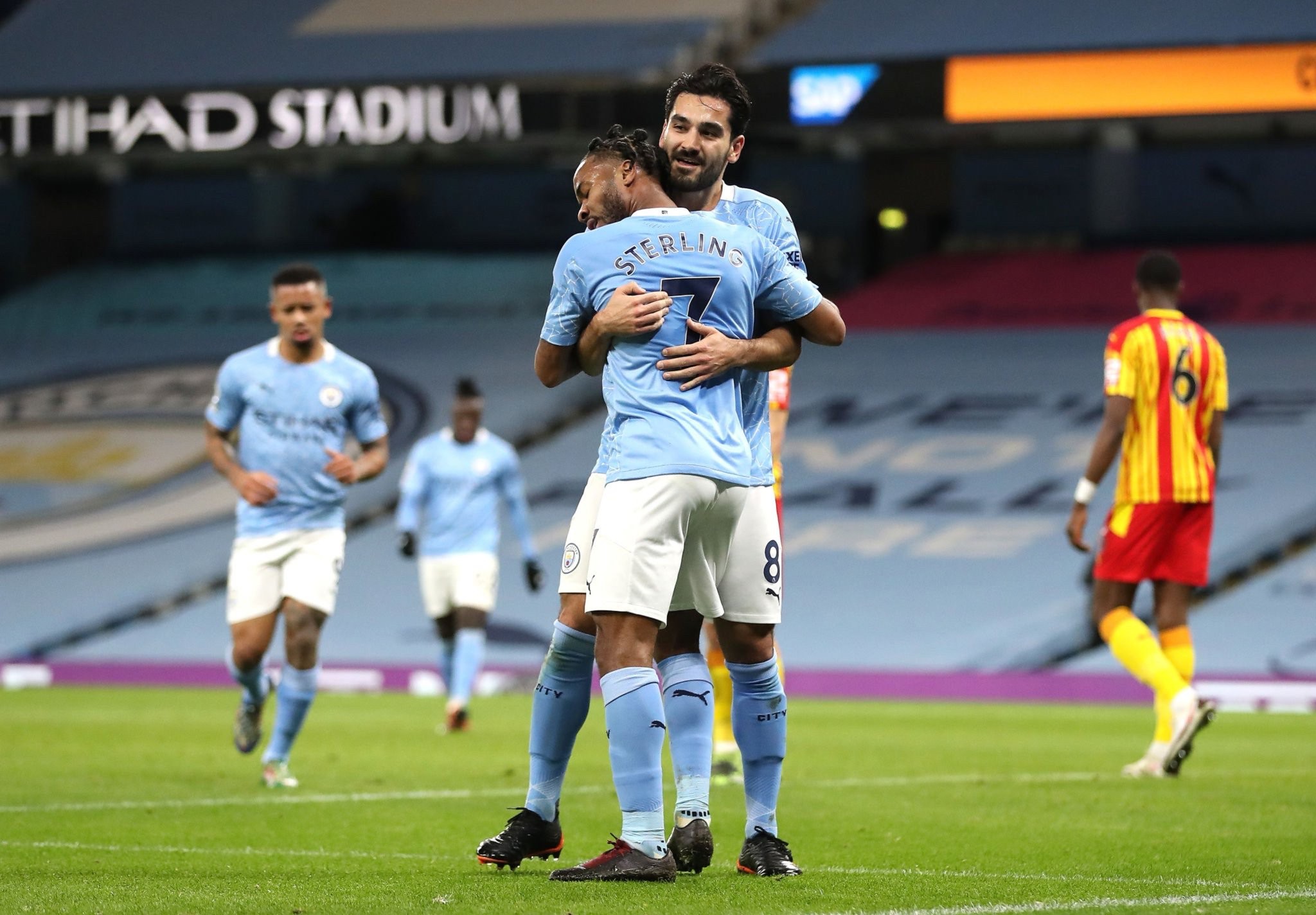 略伦特的几 略伦特的几