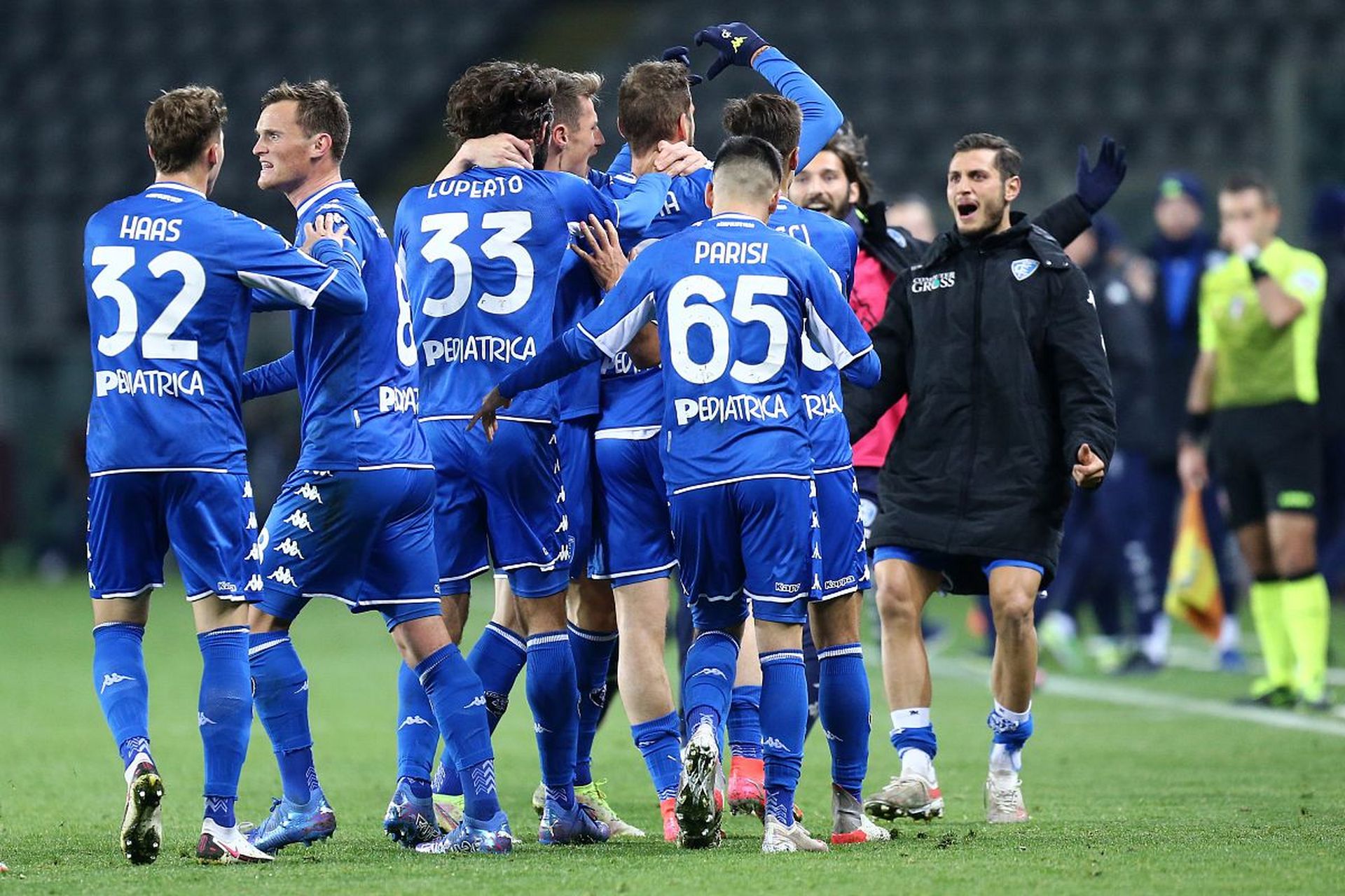 格闻名于世 格闻名于世